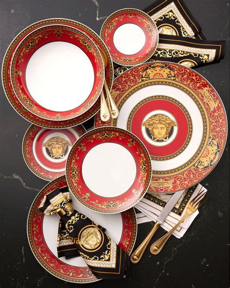 versace red plates